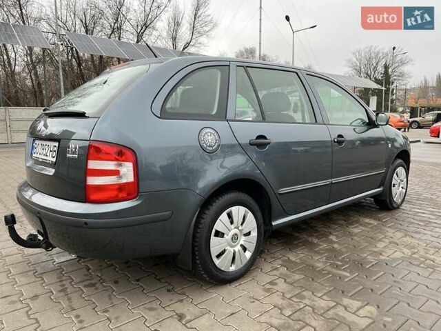 Серый Шкода Фабия, объемом двигателя 1.4 л и пробегом 266 тыс. км за 4750 $, фото 8 на Automoto.ua