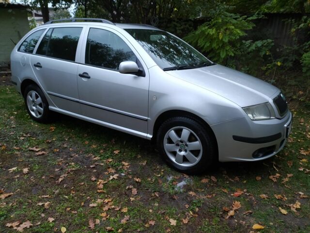 Сірий Шкода Фабія, об'ємом двигуна 0 л та пробігом 280 тис. км за 4800 $, фото 11 на Automoto.ua