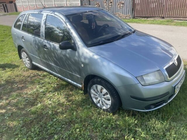 Серый Шкода Фабия, объемом двигателя 1.2 л и пробегом 171 тыс. км за 3500 $, фото 5 на Automoto.ua