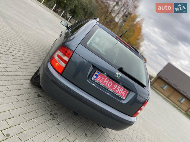 Серый Шкода Фабия, объемом двигателя 1.4 л и пробегом 165 тыс. км за 5450 $, фото 9 на Automoto.ua