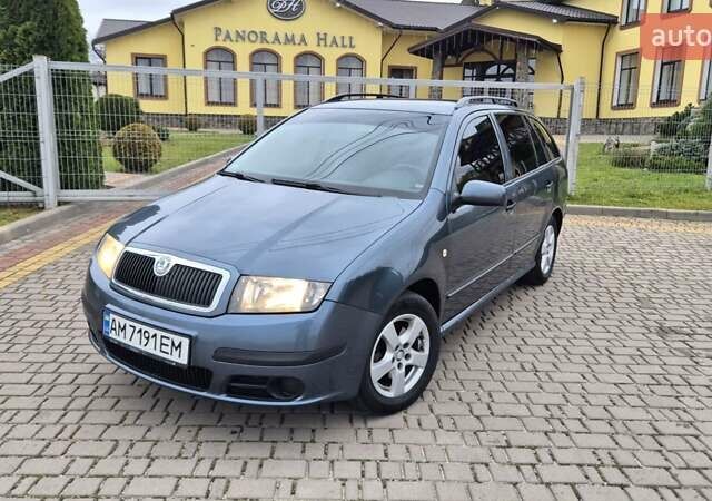 Серый Шкода Фабия, объемом двигателя 1.39 л и пробегом 299 тыс. км за 2999 $, фото 55 на Automoto.ua