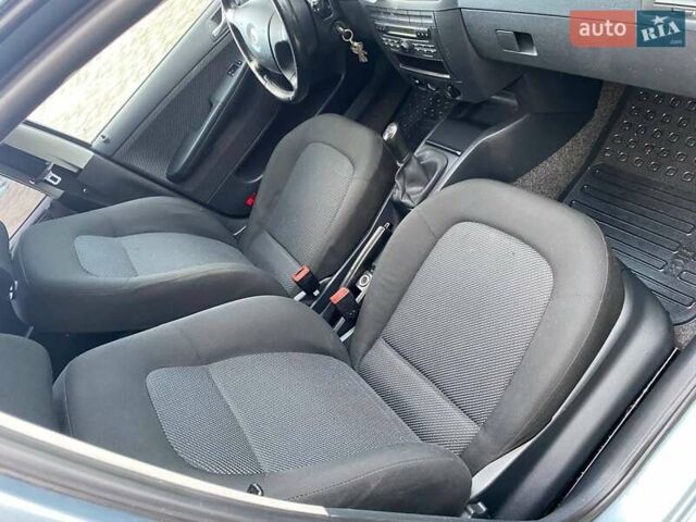 Сірий Шкода Фабія, об'ємом двигуна 1.4 л та пробігом 186 тис. км за 4250 $, фото 4 на Automoto.ua