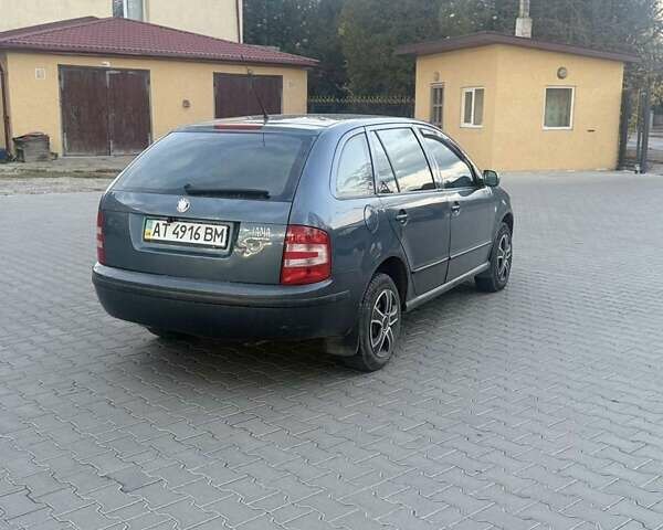 Шкода Фабия 2005 в Ивано-Франковске на Automoto.ua Серый Шкода Фабия, объемом двигателя 1.2 л и пробегом 198 тыс. км за 3100 $, фото 6 на Automoto.ua