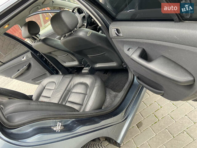 Серый Шкода Фабия, объемом двигателя 1.4 л и пробегом 165 тыс. км за 5450 $, фото 36 на Automoto.ua