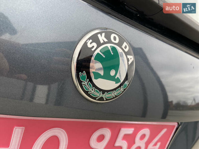 Серый Шкода Фабия, объемом двигателя 1.4 л и пробегом 165 тыс. км за 5450 $, фото 10 на Automoto.ua
