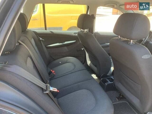 Серый Шкода Фабия, объемом двигателя 1.39 л и пробегом 191 тыс. км за 4550 $, фото 42 на Automoto.ua