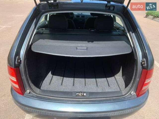 Серый Шкода Фабия, объемом двигателя 1.39 л и пробегом 191 тыс. км за 4550 $, фото 36 на Automoto.ua