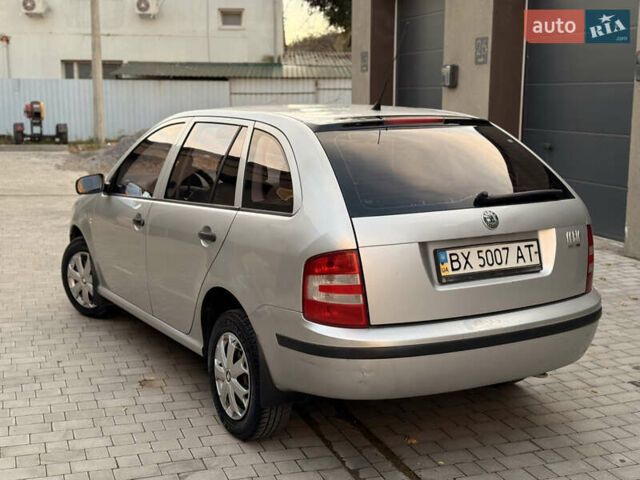 Шкода Фабия 2005 в Каменце-Подольском на Automoto.ua Серый Шкода Фабия, объемом двигателя 1.4 л и пробегом 240 тыс. км за 3850 $, фото 5 на Automoto.ua