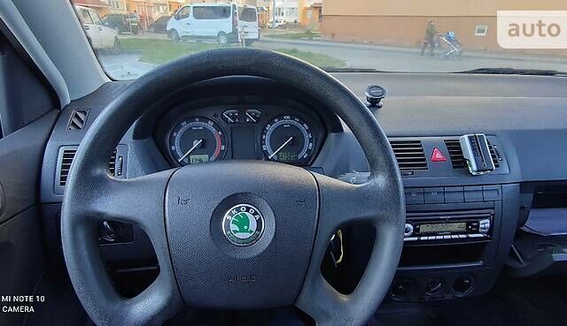 Серый Шкода Фабия, объемом двигателя 1.2 л и пробегом 234 тыс. км за 3000 $, фото 19 на Automoto.ua