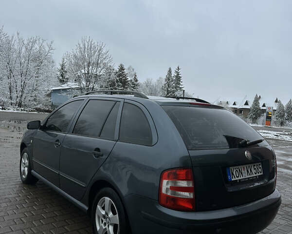 Сірий Шкода Фабія, об'ємом двигуна 1.4 л та пробігом 147 тис. км за 3870 $, фото 9 на Automoto.ua