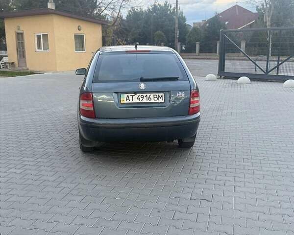 Шкода Фабия 2005 в Ивано-Франковске на Automoto.ua Серый Шкода Фабия, объемом двигателя 1.2 л и пробегом 198 тыс. км за 3100 $, фото 9 на Automoto.ua