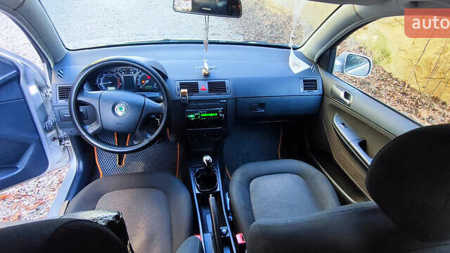 Серый Шкода Фабия, объемом двигателя 1.39 л и пробегом 214 тыс. км за 2800 $, фото 19 на Automoto.ua