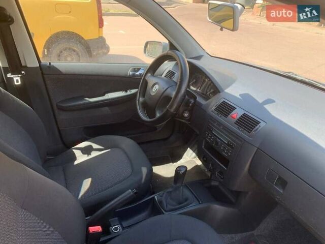 Серый Шкода Фабия, объемом двигателя 1.39 л и пробегом 191 тыс. км за 4550 $, фото 39 на Automoto.ua