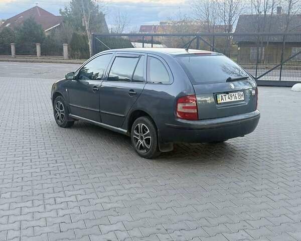 Шкода Фабия 2005 в Ивано-Франковске на Automoto.ua Серый Шкода Фабия, объемом двигателя 1.2 л и пробегом 198 тыс. км за 3100 $, фото 5 на Automoto.ua
