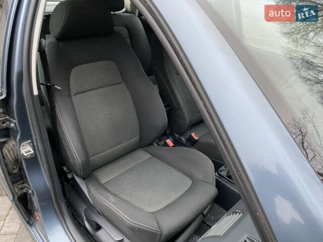Серый Шкода Фабия, объемом двигателя 1.4 л и пробегом 258 тыс. км за 3950 $, фото 18 на Automoto.ua