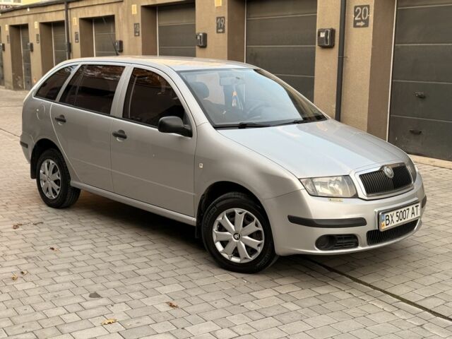 Шкода Фабия 2005 в Каменце-Подольском на Automoto.ua Серый Шкода Фабия, объемом двигателя 1.4 л и пробегом 240 тыс. км за 3850 $, фото 1 на Automoto.ua