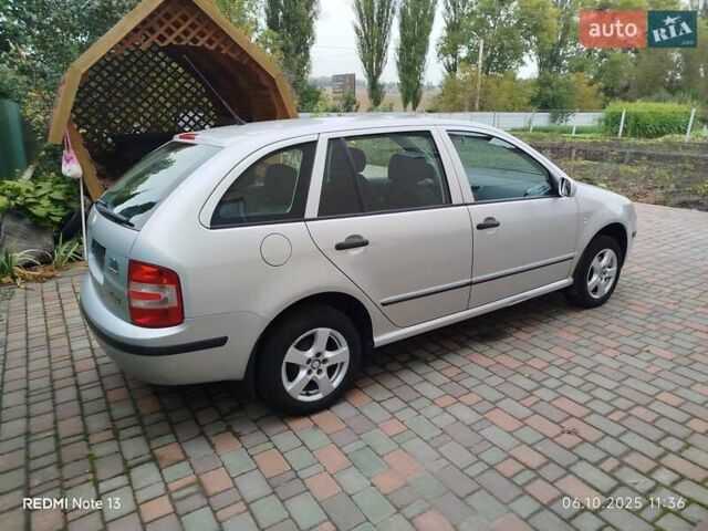 Сірий Шкода Фабія, об'ємом двигуна 1.4 л та пробігом 178 тис. км за 5000 $, фото 8 на Automoto.ua