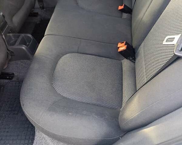 Шкода Фабия 2006 в Полтаве на Automoto.ua Серый Шкода Фабия, объемом двигателя 1.39 л и пробегом 218 тыс. км за 5100 $, фото 9 на Automoto.ua