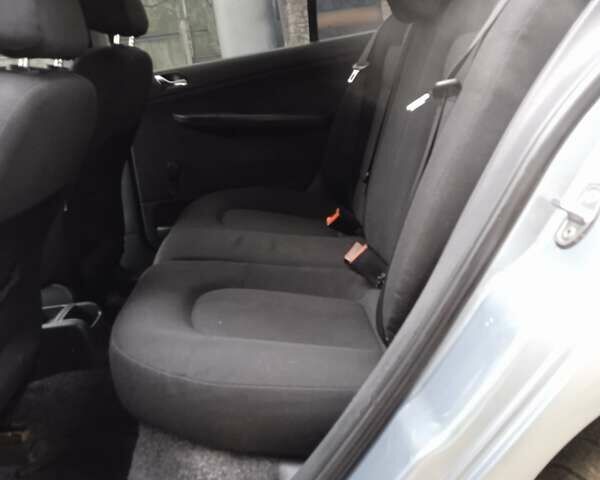 Серый Шкода Фабия, объемом двигателя 1.2 л и пробегом 290 тыс. км за 3400 $, фото 13 на Automoto.ua