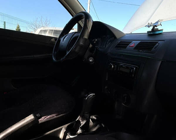 Шкода Фабия 2006 в Тернополе на Automoto.ua Серый Шкода Фабия, объемом двигателя 1.4 л и пробегом 316 тыс. км за 3300 $, фото 18 на Automoto.ua
