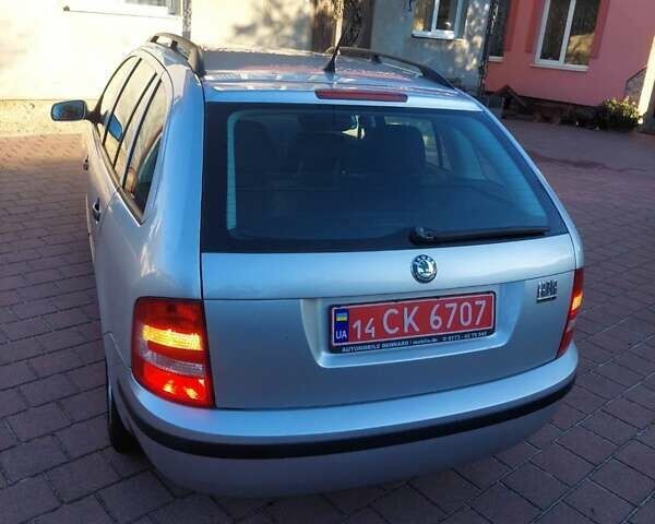 Шкода Фабия 2006 в Тысменице на Automoto.ua Серый Шкода Фабия, объемом двигателя 1.4 л и пробегом 160 тыс. км за 3950 $, фото 27 на Automoto.ua