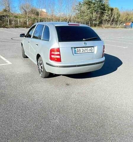 Сірий Шкода Фабія, об'ємом двигуна 1.2 л та пробігом 282 тис. км за 3100 $, фото 1 на Automoto.ua