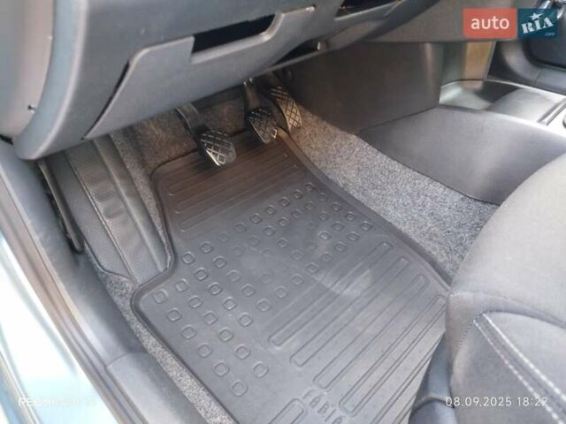 Сірий Шкода Фабія, об'ємом двигуна 1.4 л та пробігом 188 тис. км за 4999 $, фото 38 на Automoto.ua