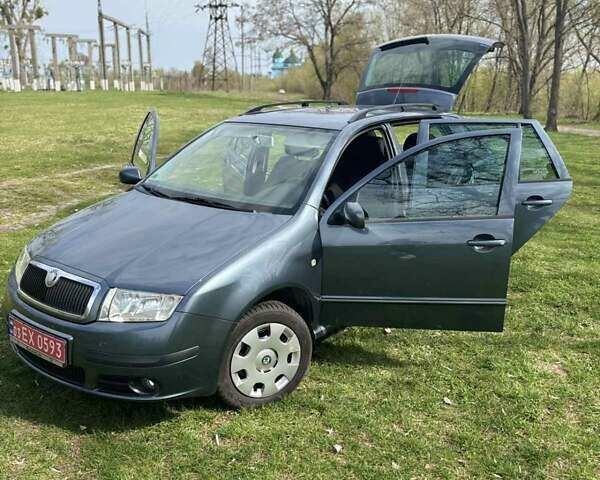 Сірий Шкода Фабія, об'ємом двигуна 1.4 л та пробігом 193 тис. км за 4800 $, фото 22 на Automoto.ua
