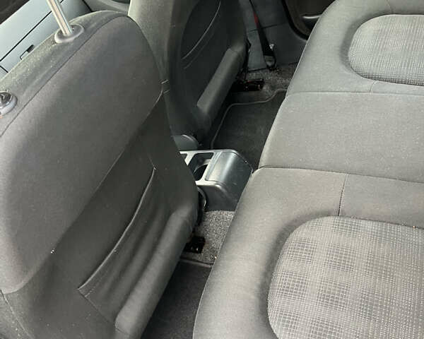 Сірий Шкода Фабія, об'ємом двигуна 1.4 л та пробігом 160 тис. км за 4550 $, фото 14 на Automoto.ua