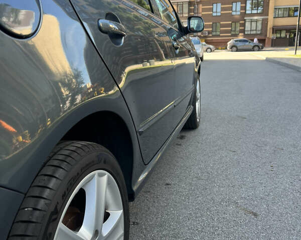 Шкода Фабия 2006 в Чернигове на Automoto.ua Серый Шкода Фабия, объемом двигателя 1.4 л и пробегом 196 тыс. км за 4900 $, фото 9 на Automoto.ua