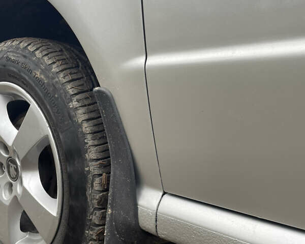 Серый Шкода Фабия, объемом двигателя 1.2 л и пробегом 175 тыс. км за 2800 $, фото 9 на Automoto.ua