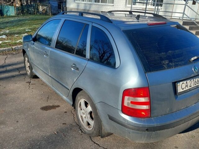 Сірий Шкода Фабія, об'ємом двигуна 1.2 л та пробігом 364 тис. км за 3000 $, фото 5 на Automoto.ua