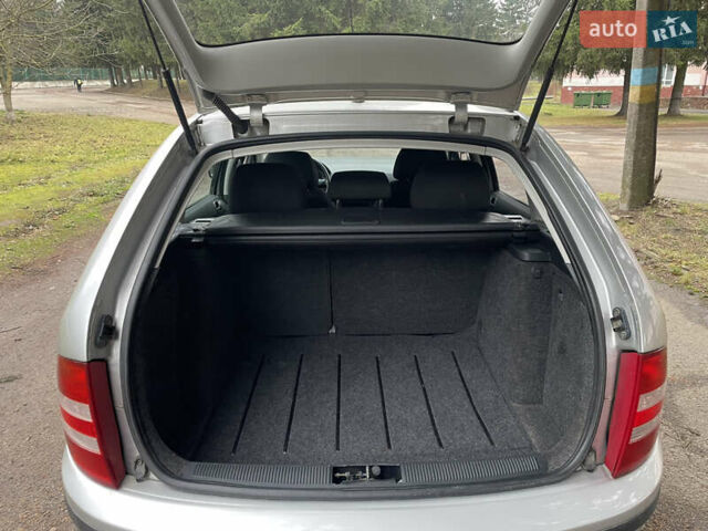 Серый Шкода Фабия, объемом двигателя 1.2 л и пробегом 175 тыс. км за 2800 $, фото 26 на Automoto.ua