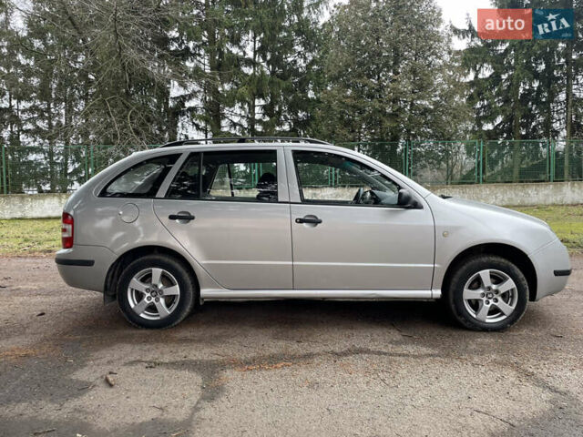 Серый Шкода Фабия, объемом двигателя 1.2 л и пробегом 175 тыс. км за 2800 $, фото 3 на Automoto.ua