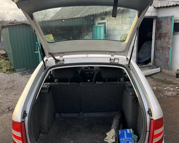 Сірий Шкода Фабія, об'ємом двигуна 1.2 л та пробігом 283 тис. км за 3500 $, фото 13 на Automoto.ua