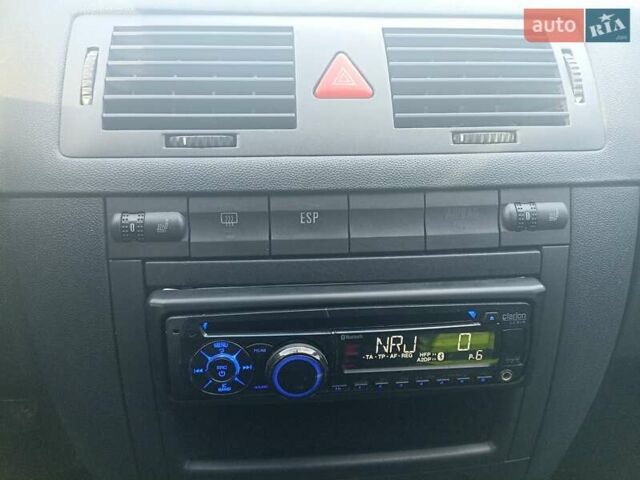 Шкода Фабия 2006 в Полтаве на Automoto.ua Серый Шкода Фабия, объемом двигателя 1.39 л и пробегом 218 тыс. км за 5100 $, фото 18 на Automoto.ua