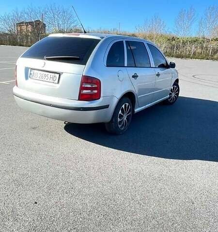 Сірий Шкода Фабія, об'ємом двигуна 1.2 л та пробігом 282 тис. км за 3100 $, фото 4 на Automoto.ua