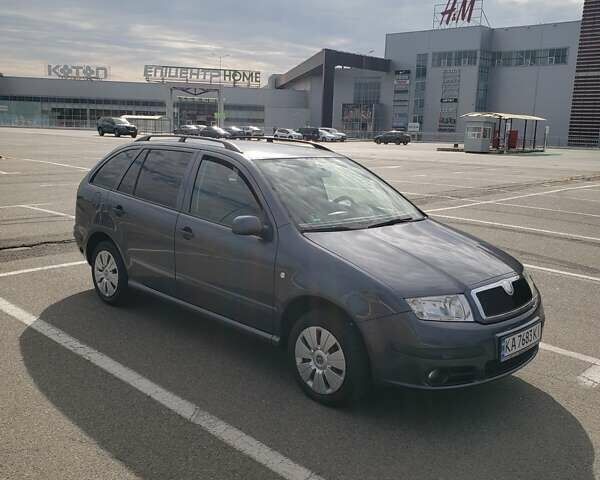 Сірий Шкода Фабія, об'ємом двигуна 1.39 л та пробігом 252 тис. км за 4000 $, фото 23 на Automoto.ua