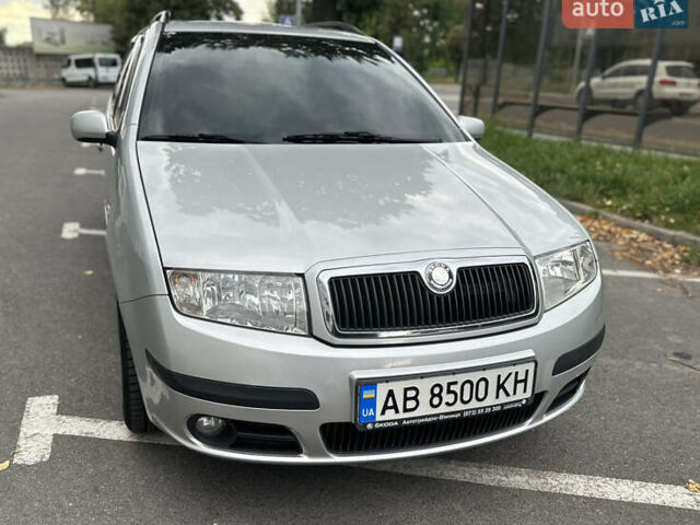 Серый Шкода Фабия, объемом двигателя 1.39 л и пробегом 160 тыс. км за 5800 $, фото 13 на Automoto.ua
