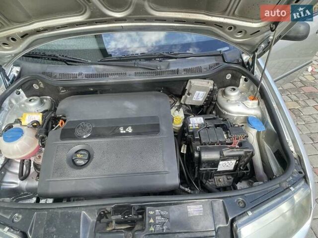 Шкода Фабия 2006 в Тернополе на Automoto.ua Серый Шкода Фабия, объемом двигателя 1.4 л и пробегом 162 тыс. км за 4400 $, фото 17 на Automoto.ua