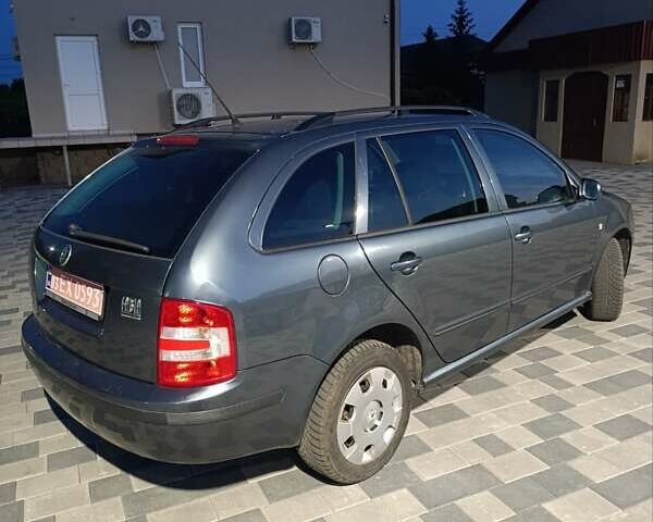 Сірий Шкода Фабія, об'ємом двигуна 1.4 л та пробігом 193 тис. км за 4800 $, фото 19 на Automoto.ua