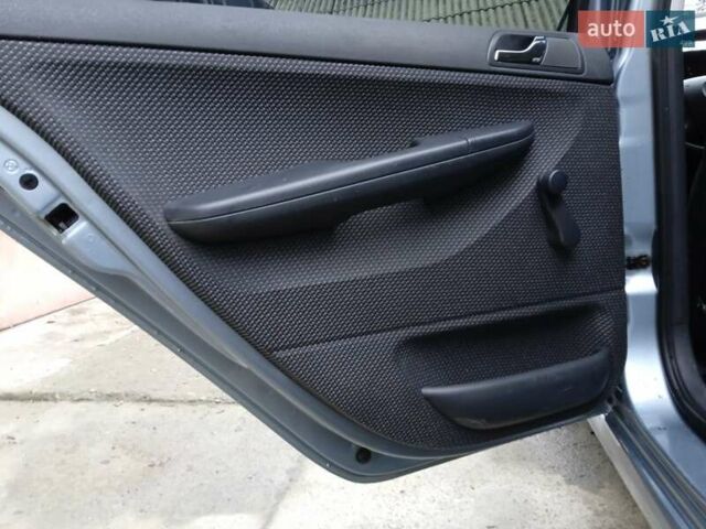 Серый Шкода Фабия, объемом двигателя 1.2 л и пробегом 290 тыс. км за 3400 $, фото 21 на Automoto.ua