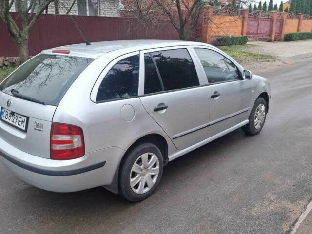 Сірий Шкода Фабія, об'ємом двигуна 1.4 л та пробігом 250 тис. км за 2850 $, фото 4 на Automoto.ua