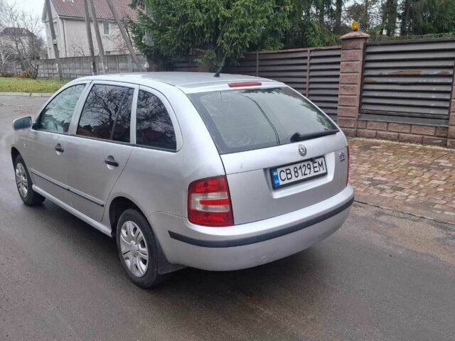 Сірий Шкода Фабія, об'ємом двигуна 1.4 л та пробігом 250 тис. км за 2850 $, фото 2 на Automoto.ua