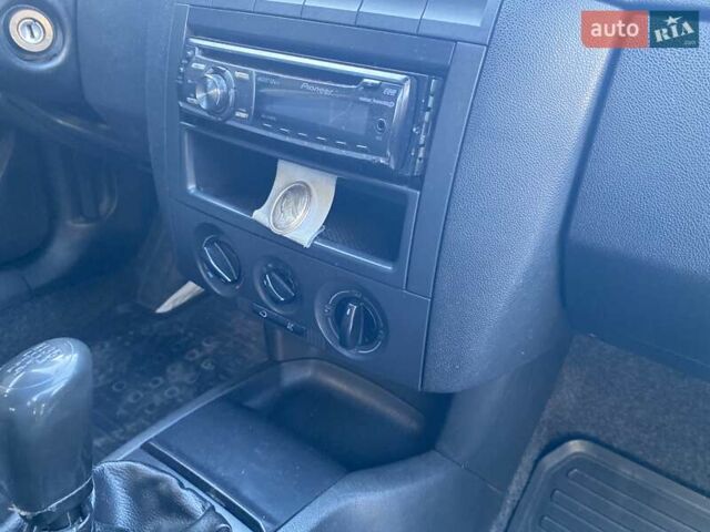 Сірий Шкода Фабія, об'ємом двигуна 1.2 л та пробігом 180 тис. км за 3300 $, фото 11 на Automoto.ua