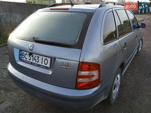 Серый Шкода Фабия, объемом двигателя 1.2 л и пробегом 290 тыс. км за 3000 $, фото 5 на Automoto.ua