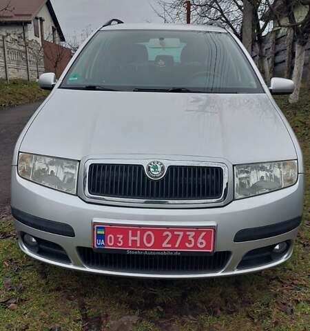Серый Шкода Фабия, объемом двигателя 1.4 л и пробегом 201 тыс. км за 5150 $, фото 2 на Automoto.ua