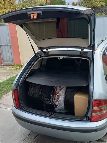 Серый Шкода Фабия, объемом двигателя 1.39 л и пробегом 157 тыс. км за 4900 $, фото 13 на Automoto.ua