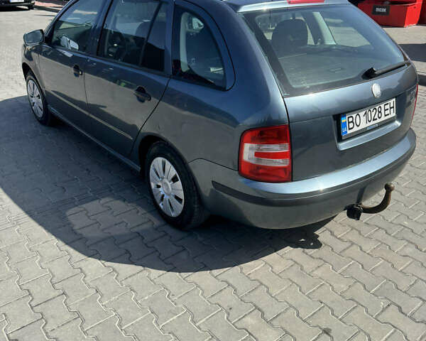 Сірий Шкода Фабія, об'ємом двигуна 1.2 л та пробігом 267 тис. км за 3600 $, фото 19 на Automoto.ua