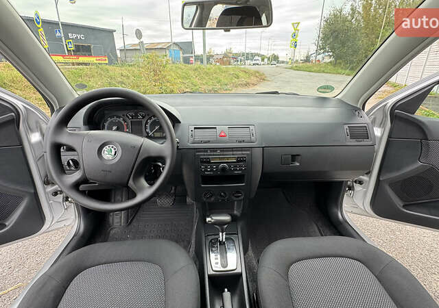 Сірий Шкода Фабія, об'ємом двигуна 1.4 л та пробігом 207 тис. км за 5700 $, фото 40 на Automoto.ua